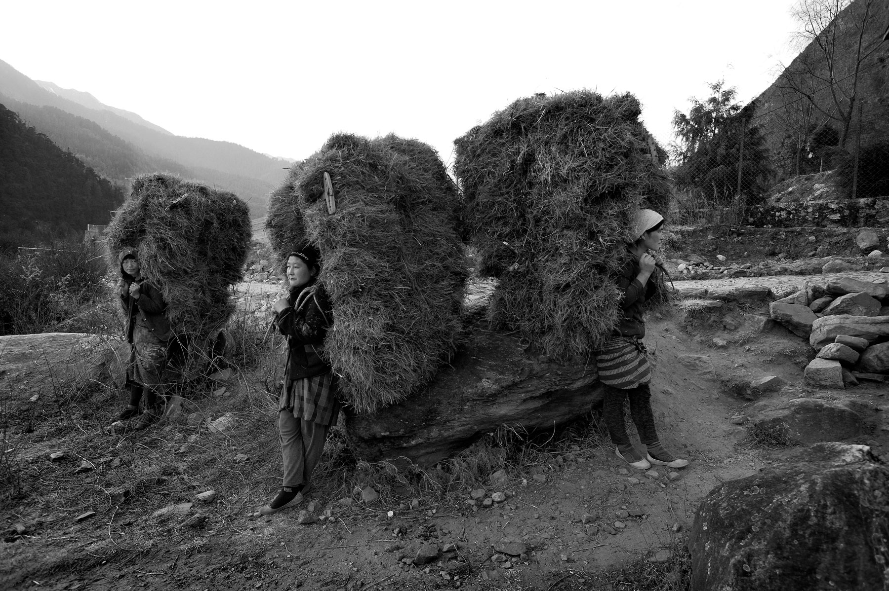 JoshuaBright_Bhutan_Women_Bhutanese_GrossNationalHappiness_HaaValley
